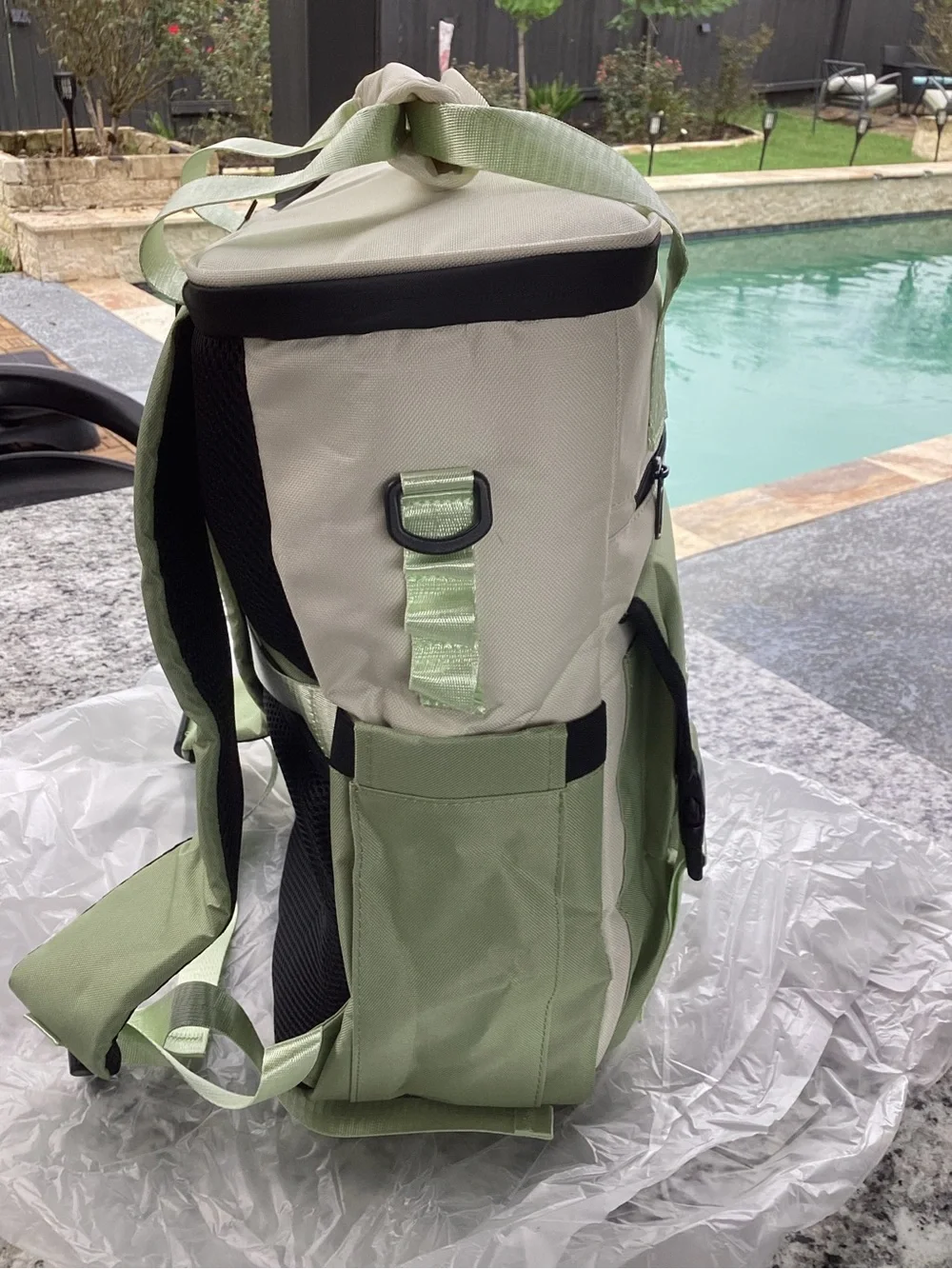 Light Green Two-Tone women’s wine cooler Backpack